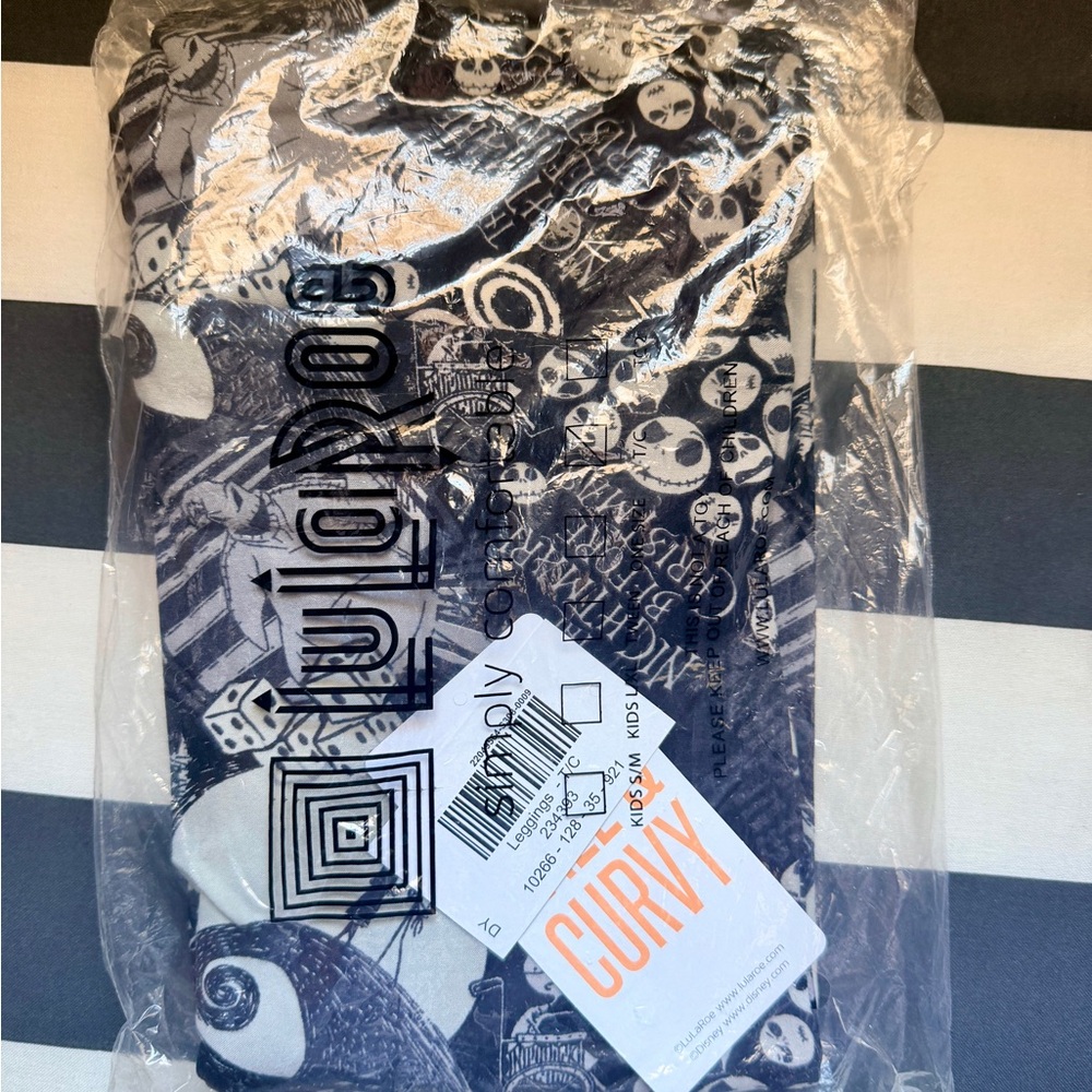 LuLaRoe x Disney NBC - Zero T/C Leggings